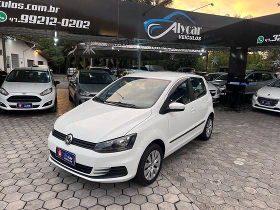 VOLKSWAGEN FOX 1.6 MSI TRENDLINE 8V FLEX 4P MANUAL VOLKSWAGEN FOX 1.6 MSI TRENDLINE 8V FLEX 4P MANUAL